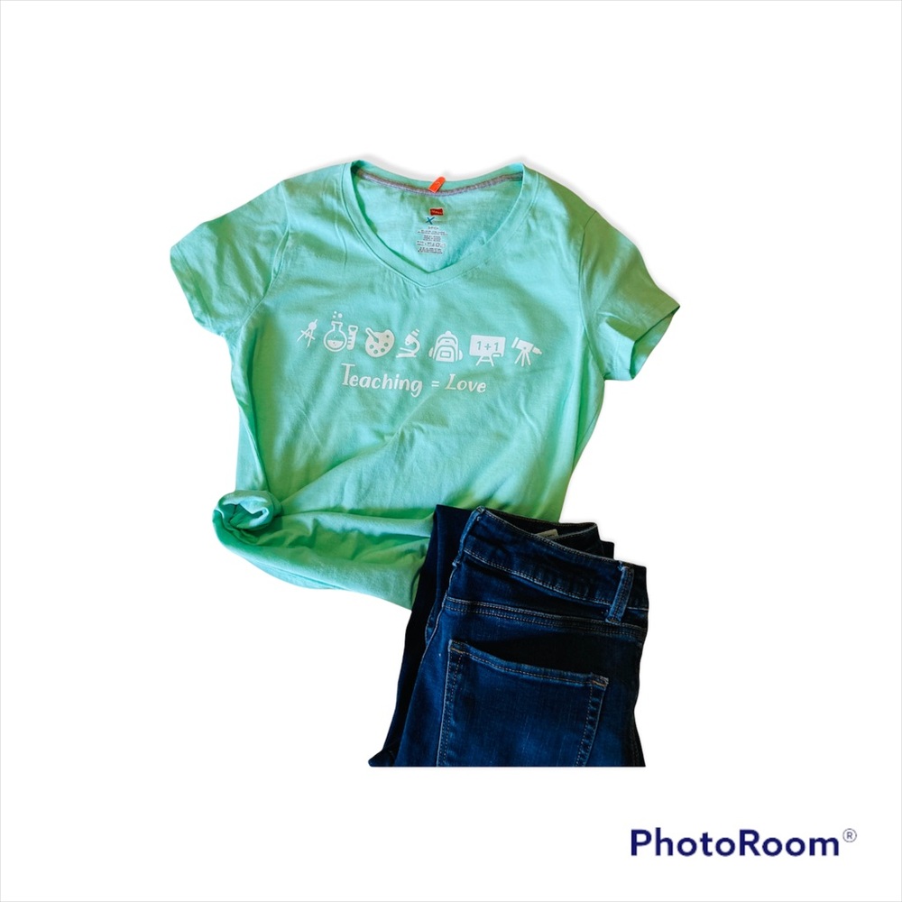 SOLDTeaching = love graphic tee